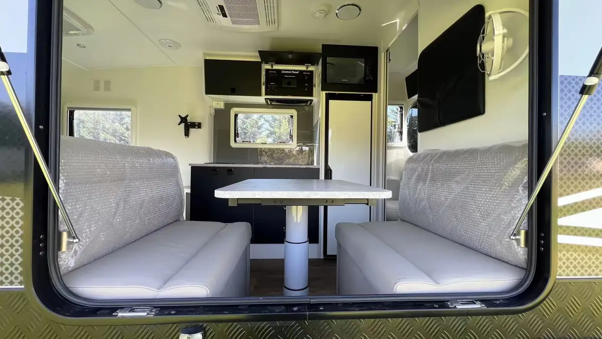 Explorer X216 dinette seating with table